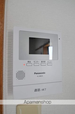 プラドールの内装写真