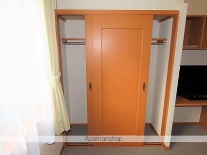 レオパレスアカシヤＢ[1K/22.35m2]の収納