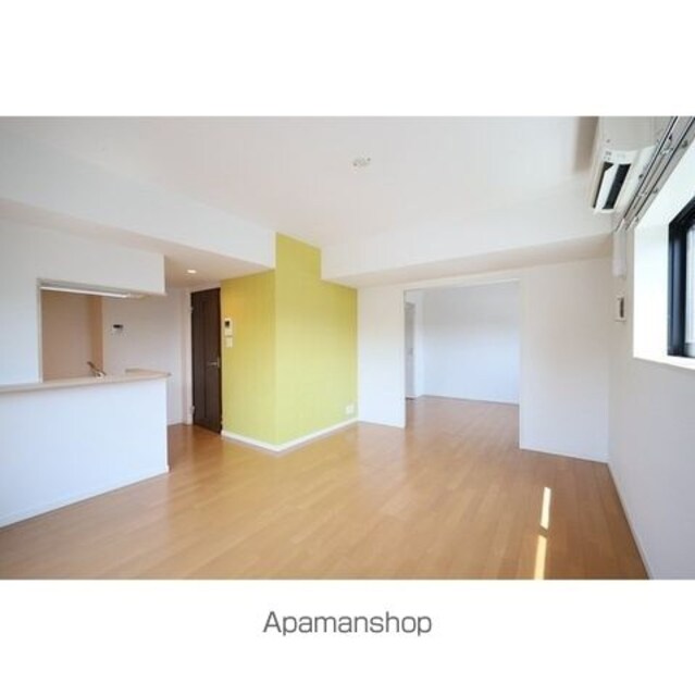 ウェルスクエアイズム三軒茶屋ＳＯＵＴＨ[1LDK/40.7m2]のリビング・居間