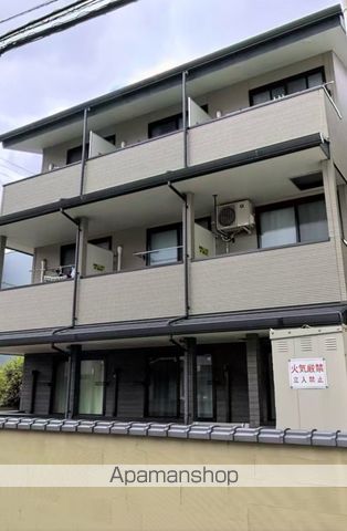 レオパレス衣笠の外観写真