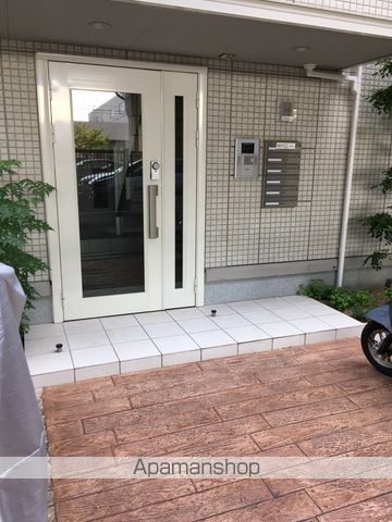 セジュール甲子園春風の玄関写真