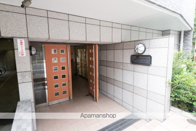 スカイコート日本橋浜町第2の玄関写真