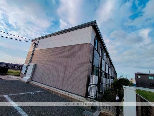 レオパレス教興寺の外観写真
