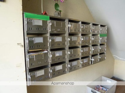 レドンダカサ玉川[2DK/37.79m2]のロビー