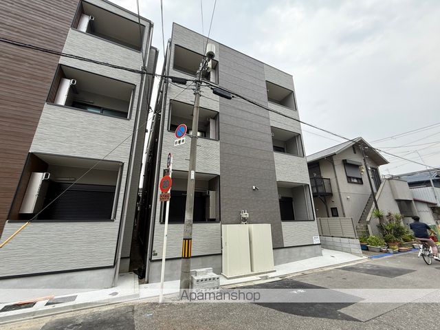 Iris淡路の外観写真