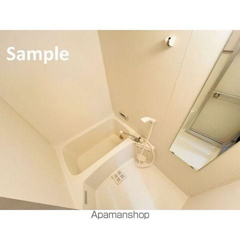 Surplus Twoハイツ中原の内装写真