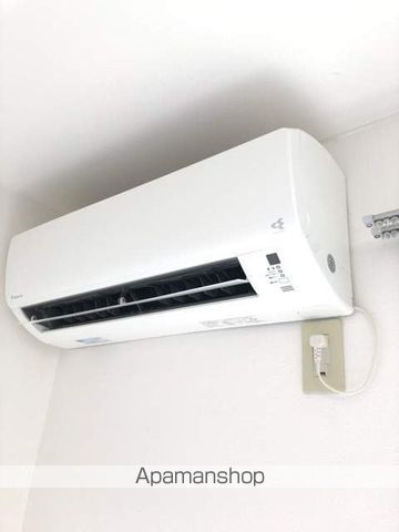シュロス甲東園の内装写真