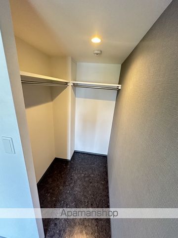 ディモーラN12の内装写真
