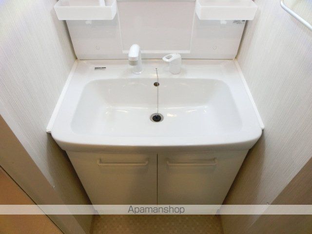 アーバンフラッツ心斎橋の内装写真