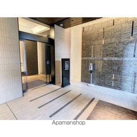 ザ・パークハウス福岡タワーズEASTの玄関写真