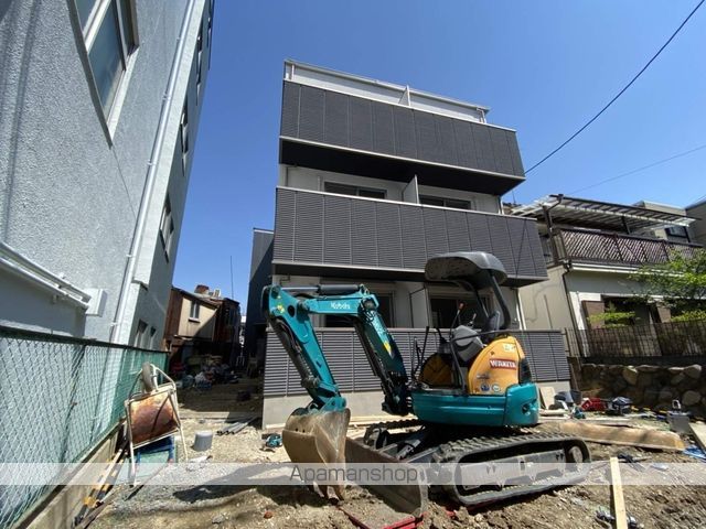 キャトルセゾン豊中本町の外観写真