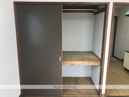 シティハウス比島[1K/24.64m2]の収納