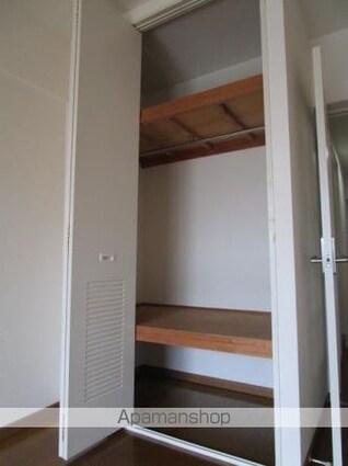 メゾン・ド・ルノン[1K/23.2m2]の収納