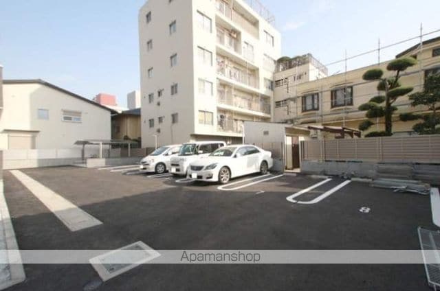 CASA白金の外観写真