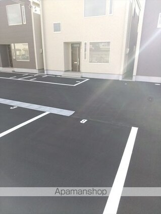 和歌山県和歌山市関戸３丁目[3LDK/98.7m2]の駐車場