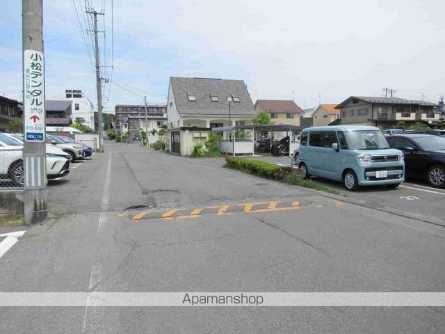 プラザ本町イーストの周辺写真