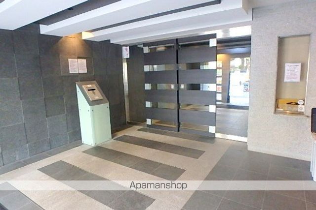 ステージグランデ文京白山の玄関写真