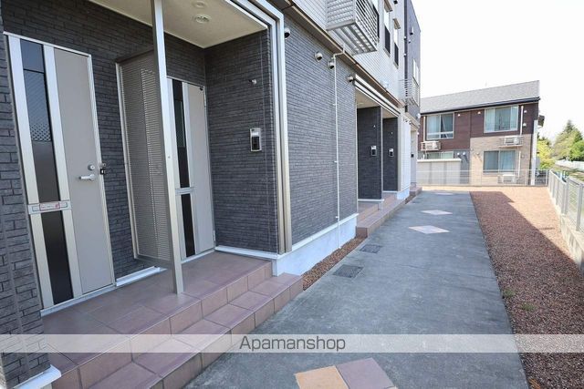 アルナージュの玄関写真