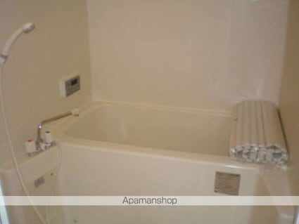 リースランドネオス春日壱番館　Ｃ[3LDK/83.65m2]のバス