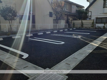 エルタスコート府中Ⅰ[1R/34.53m2]の駐車場