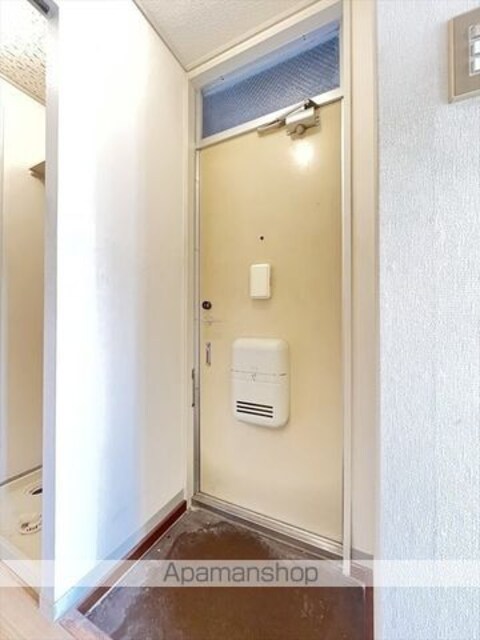 プレジール富井　Ａ棟[2DK/40.93m2]の玄関