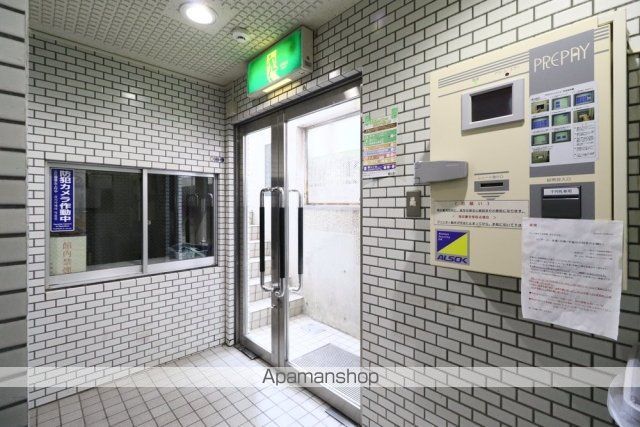 ストーク新丸子1番館の玄関写真
