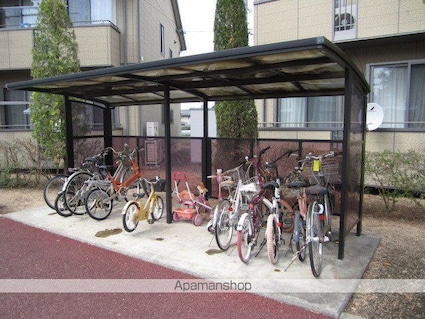 グランシードあづみＡ[2LDK/56.8m2]の共用部1