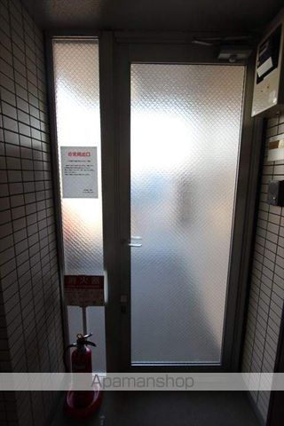 プロシード町屋の玄関写真