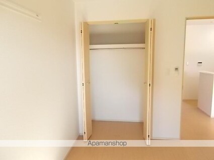 エレガンテⅢ[1LDK/45.89m2]の収納