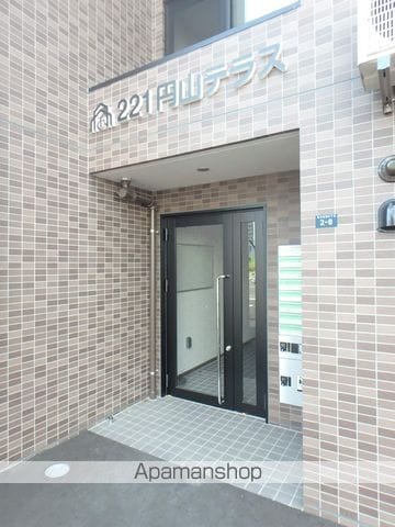 221 円山テラスの外観写真