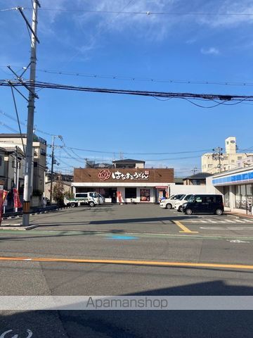 メゾン・ドゥ・ファミーユの周辺写真