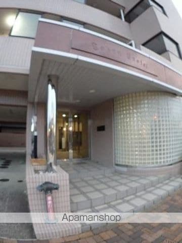 トーカンキャステール西湊町の玄関写真