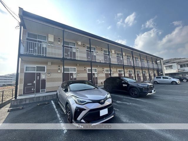 レオパレスフランボワーズIIの外観写真