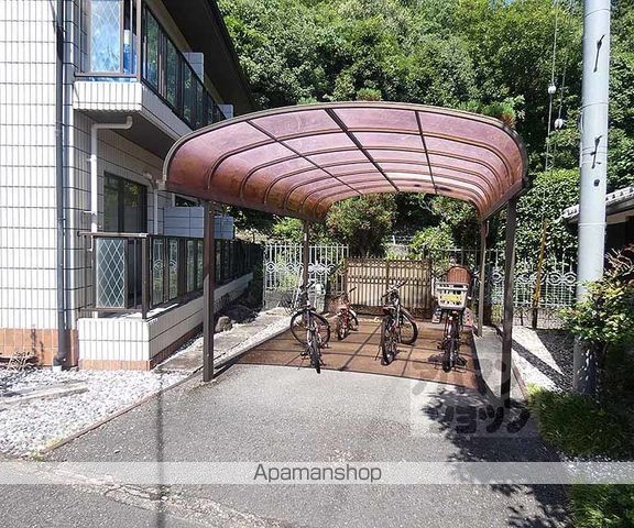 プロムナード宝ヶ池の外観写真
