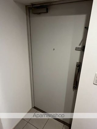 プライムブリス中野富士見町Ⅱ[2LDK/42.67m2]の玄関
