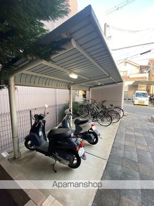 大阪府和泉市伯太町４丁目[1DK/27.94m2]の共用部1