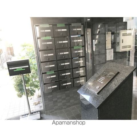 セゾンモリの玄関写真