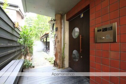 桜館[1R/23.4m2]のロビー1