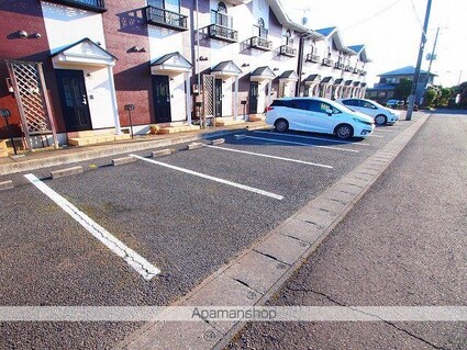 茨城県鹿嶋市厨５丁目[2DK/52.9m2]のエントランス2