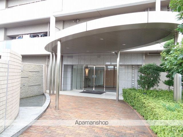 アルファステイツ青柳橋の玄関写真