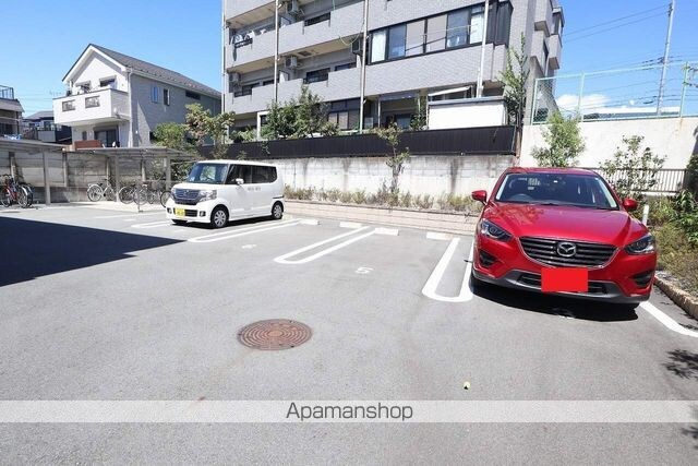東京都立川市柴崎町４丁目[1LDK/33.39m2]の駐車場