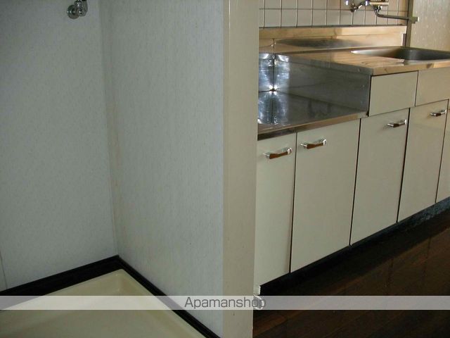 フラワーコーポ立田の内装写真