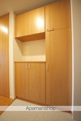 東京都八王子市大和田町６丁目[1LDK/40m2]の内装1