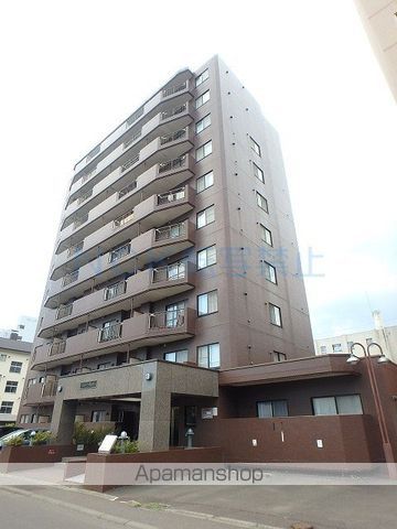 リラハイツ南2条の外観写真