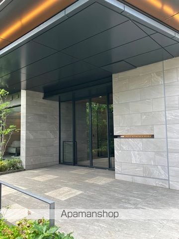 プラウド小竹向原の玄関写真