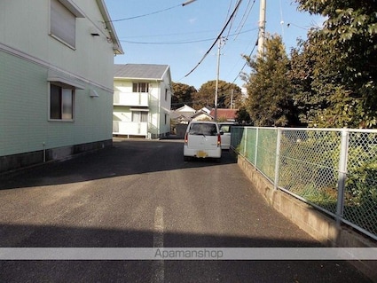 サンフォレスト二重堀[2DK/45.04m2]の駐車場3