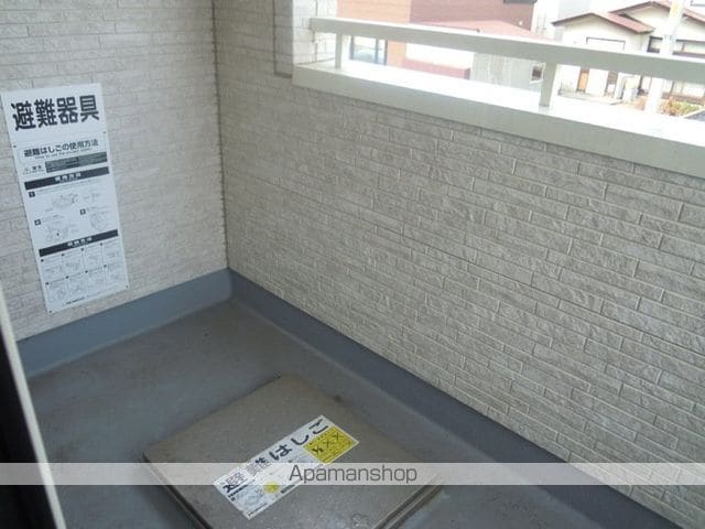 ブランドール八軒の内装写真