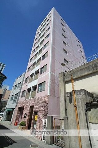 クレスト呉服町の玄関写真