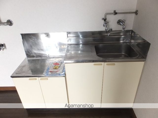 元町アパートメントの内装写真