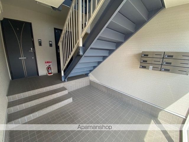 セレーノ壱番館の玄関写真